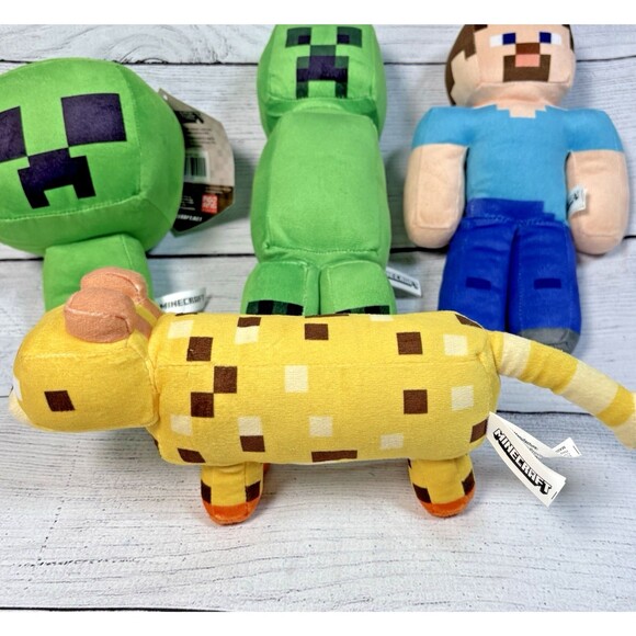 Minecraft Lot of 4 Plush Toys 9" & 7" Green Creepers Ocelot 9" Steve Toy Factory - Picture 3 of 6